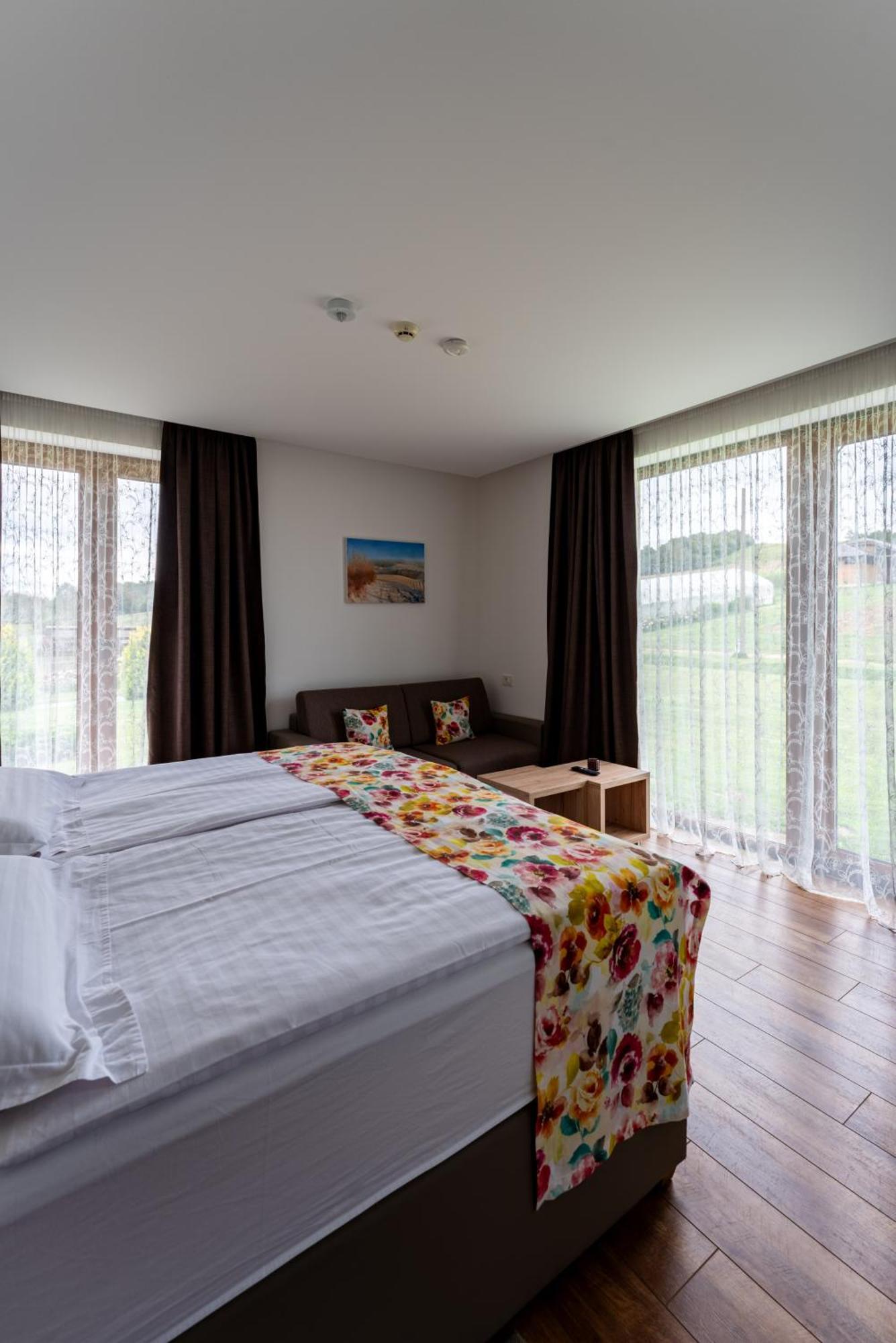 Bed&Breakfast Vinarija Coner Бйеловар Екстериор снимка